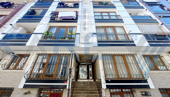 MERKEZE VE E5E YAKIN 2+1 YÜKSEK GİRİŞ DAİRE